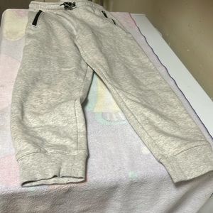 Kids gray old navy tech joggers size 8